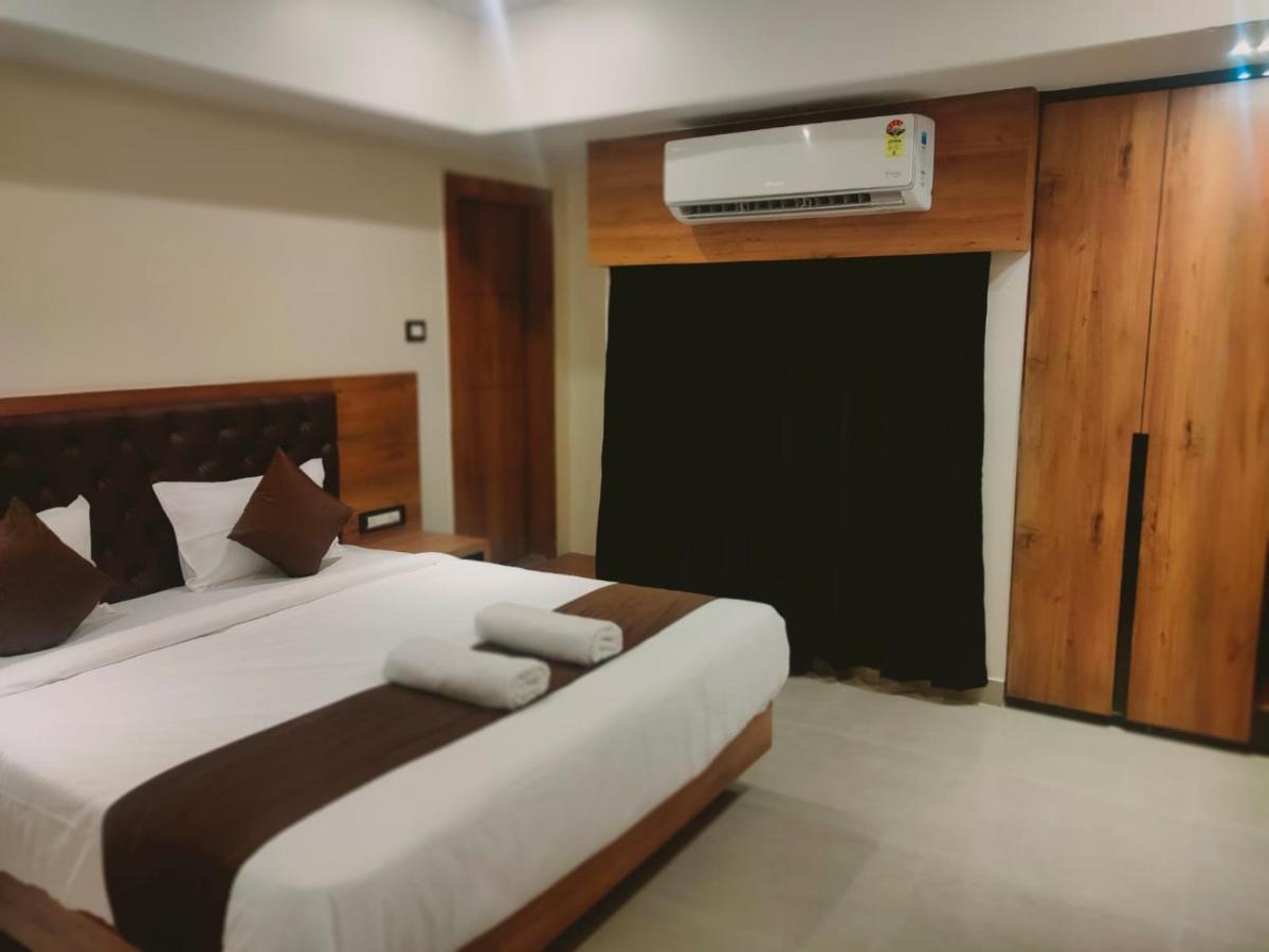 Aditya Inn 古瓦哈提 外观 照片